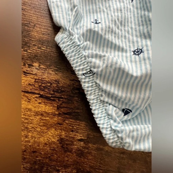 Carter’s | baby boys long sleeve pinstripe dress shirt. Size: 6M.​ - Picture 3 of 11